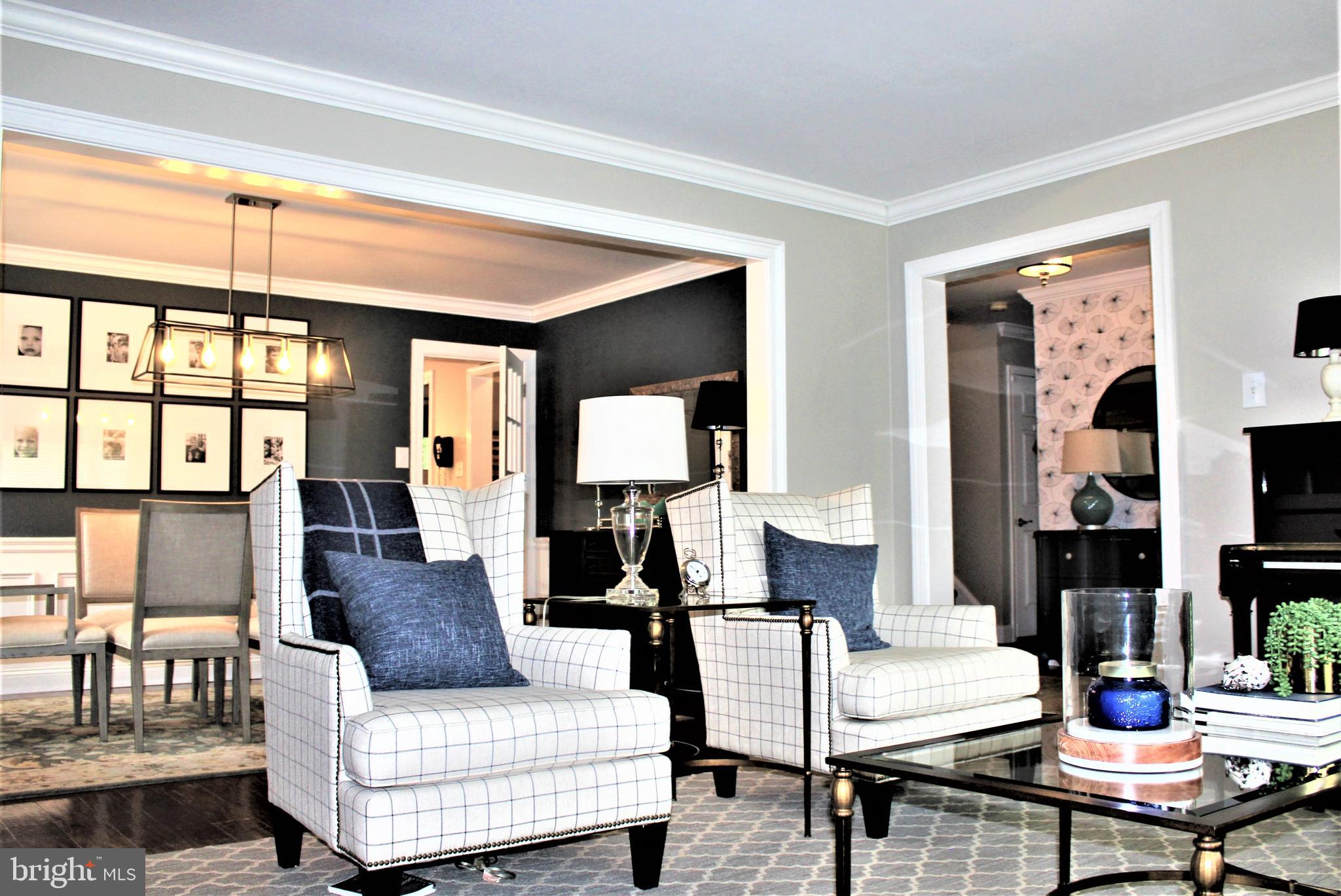 18 Flint Road Langhorne, PA 19047 - Photo 11 of 57 Living Room