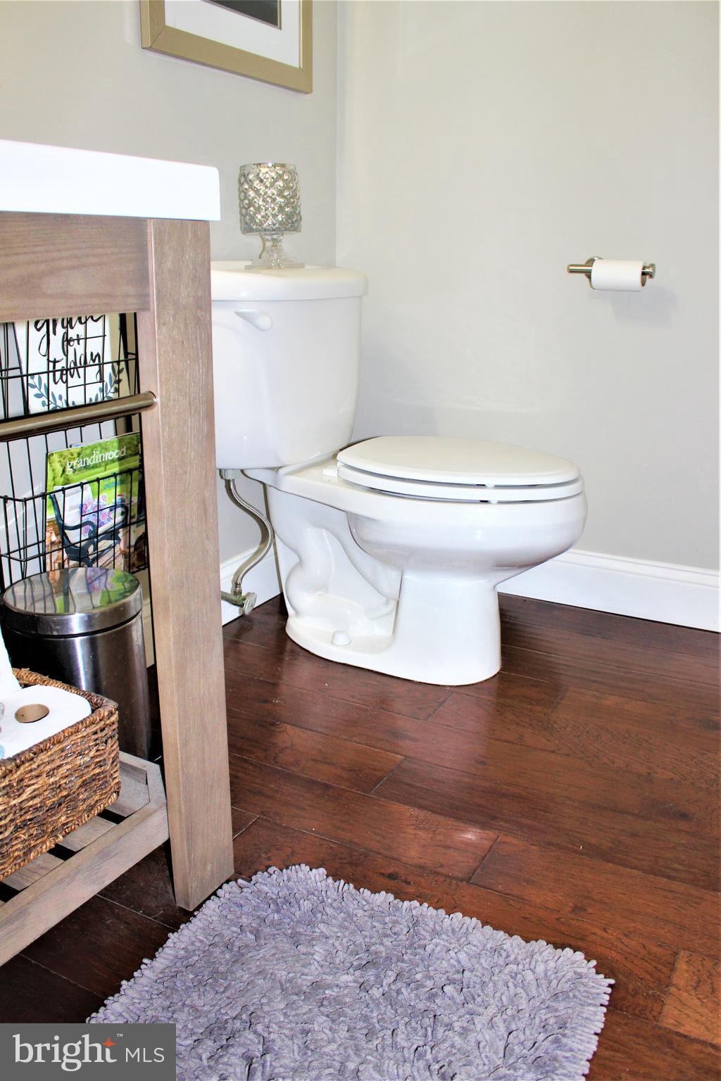 18 Flint Road Langhorne, PA 19047 - Photo 25 of 57 Half bath