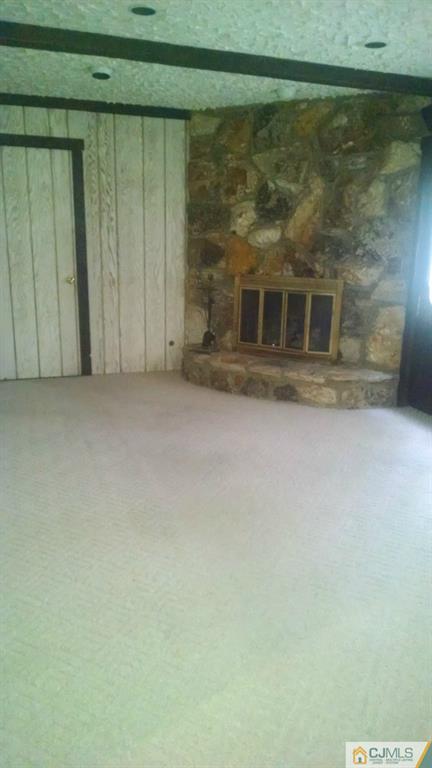 34 Landsdowne Road East Brunswick, NJ 08816 - Photo 14 of 19 Gallery Image 14