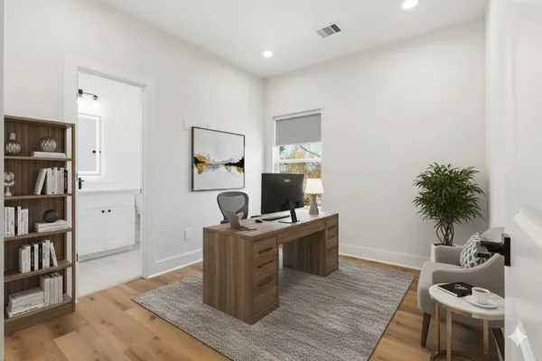 $2,700 | 9405 D Hammerly Boulevard, Unit C, Houston, TX 77080