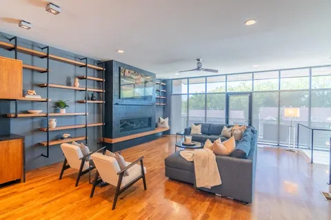 $1,150,000 | 4727 Liberty Street, Kansas City, MO 64112