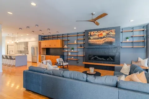 $1,150,000 | 4727 Liberty Street, Kansas City, MO 64112