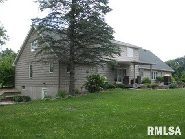 $729,000 | 17215 Mangold Road, Edelstein, IL 61526