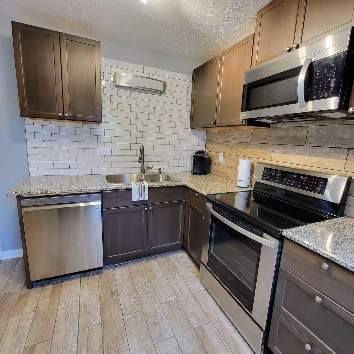 2904 Arrowhead Drive Augusta, GA 30909 - Photo 8 of 34 91db1611-2b49-4130-82b6-a5b196a353e1