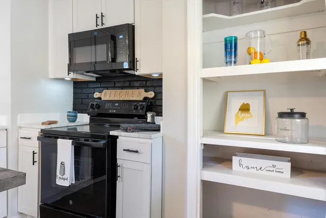 $279,900 | 44 6th Street, Auburn, ME 04210