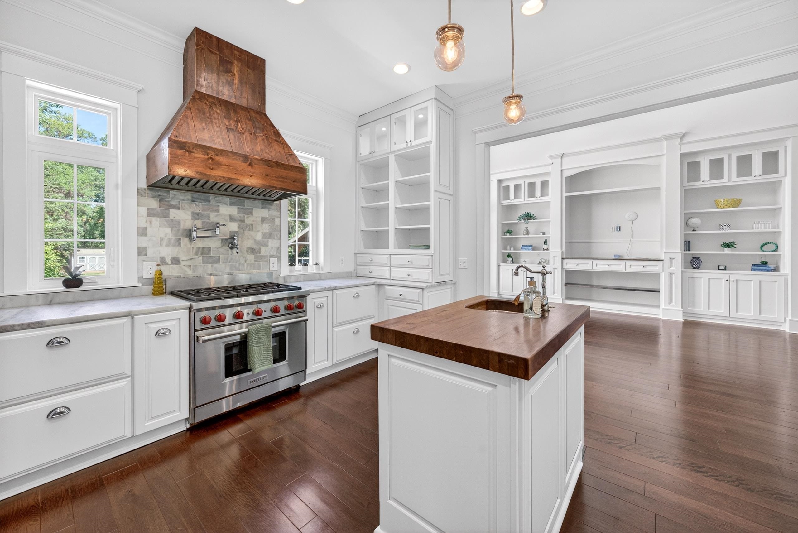 724 Tucker Road Pawleys Island, SC 29585 - Photo 7 of 54 Gallery Image 7
