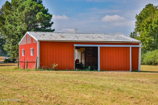 $295,000 | 10010 Highway 22, Dresden, TN 38225