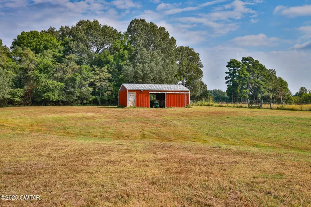 $295,000 | 10010 Highway 22, Dresden, TN 38225