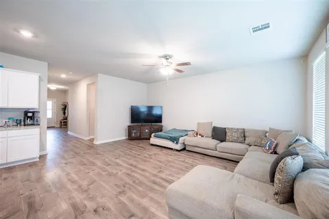 $255,000 | 283 Windsor Wds, Sulphur, LA 70665