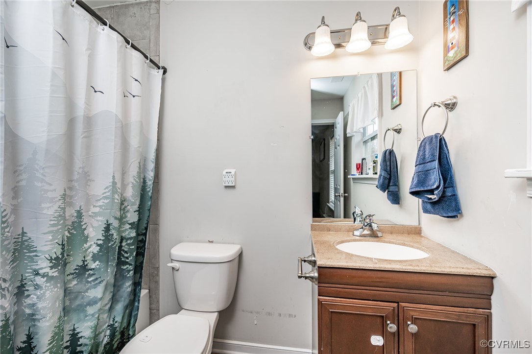 4959 Three Chopt Road Louisa, VA 23093 - Photo 18 of 28 Primary Bathroom