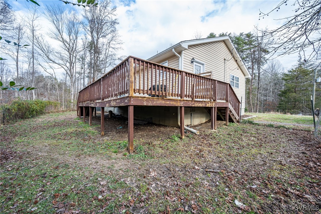 4959 Three Chopt Road Louisa, VA 23093 - Photo 27 of 28 Exterior view, back of home.