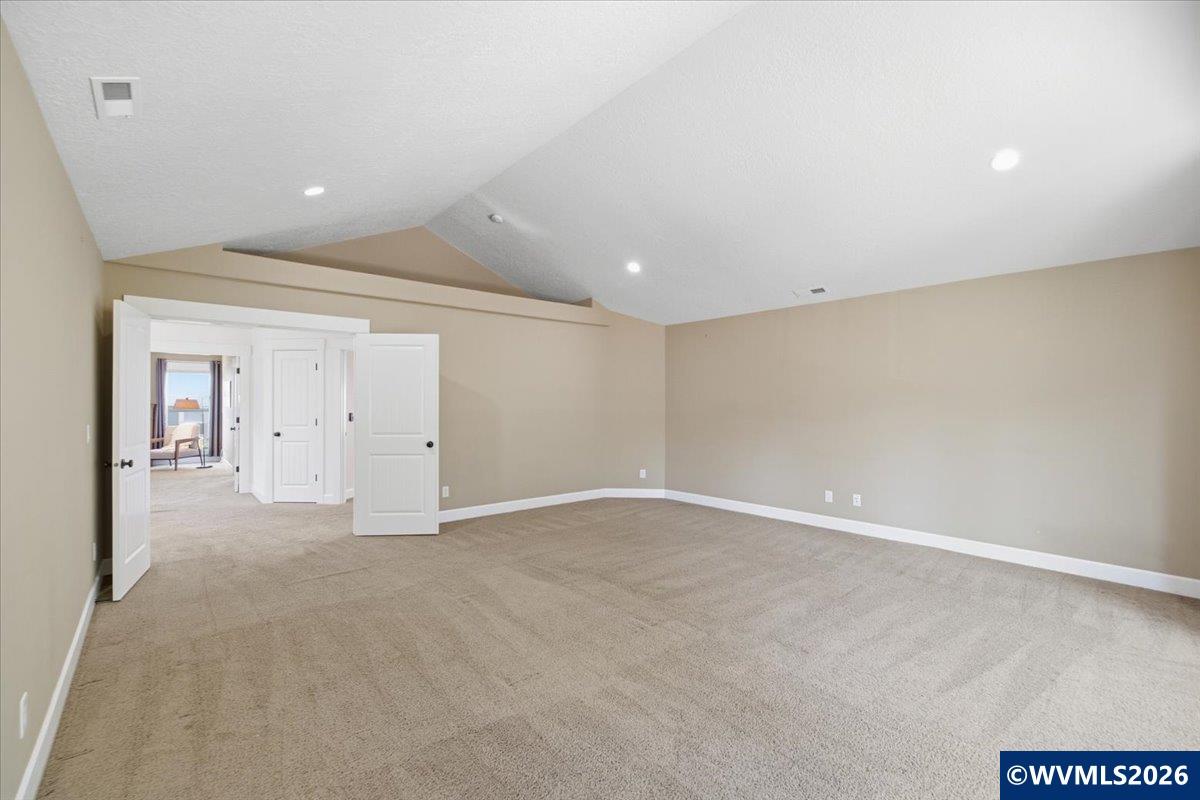 3706 Illahe Hill Road South Salem, OR 97302 - Photo 37 of 46