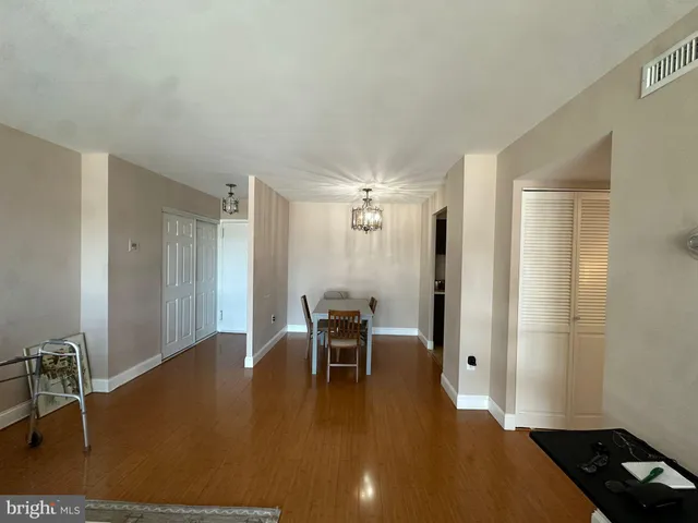 a bathroom with a toilet