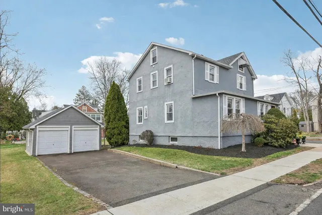 $4,500 | 131 Livingston Avenue, Unit 1/F, New Providence, NJ 07974