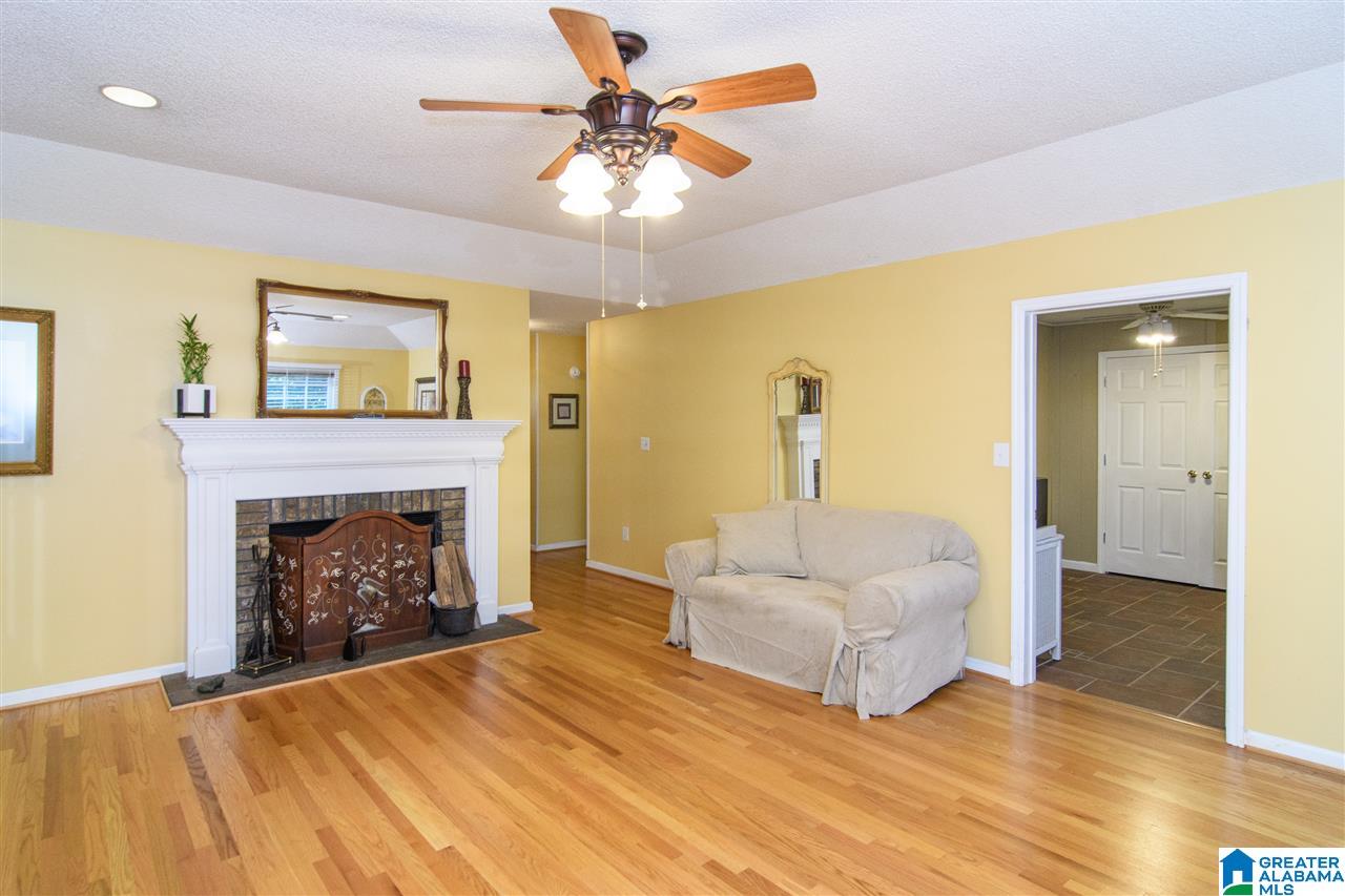865 Springmeadow Drive Gardendale, AL 35071 - Photo 12 of 47