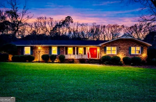 $284,900 | 329 Pine Street, Barnesville, GA 30204