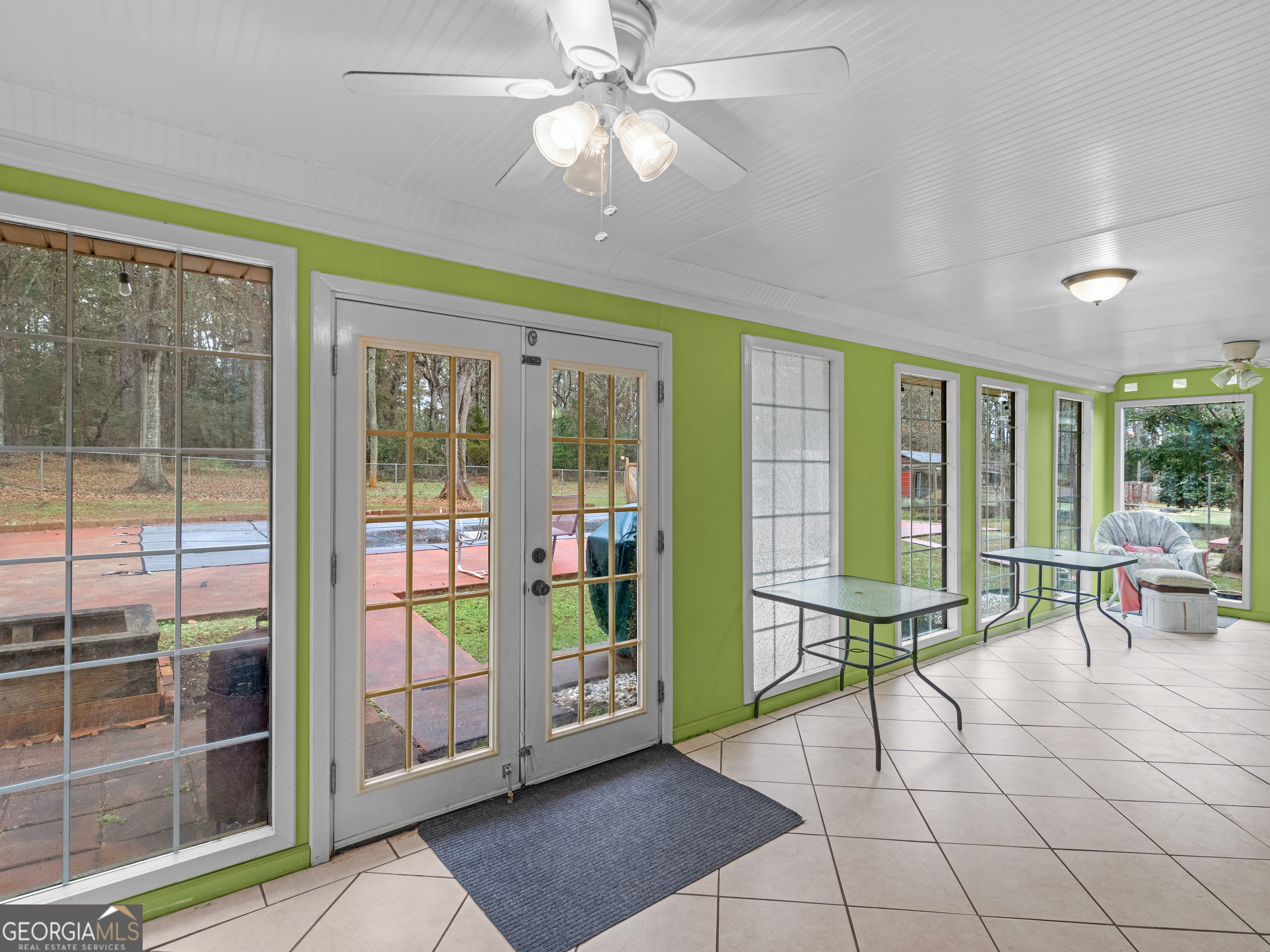 329 Pine Street Barnesville, GA 30204 - Photo 24 of 57 a view of an entryway with a livingroom