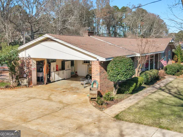 $284,900 | 329 Pine Street, Barnesville, GA 30204