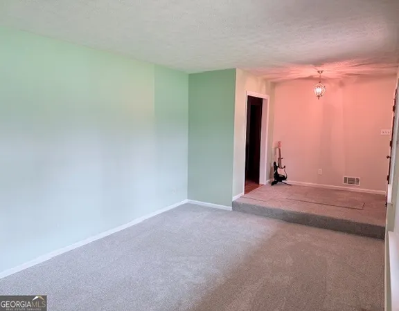 $284,900 | 329 Pine Street, Barnesville, GA 30204