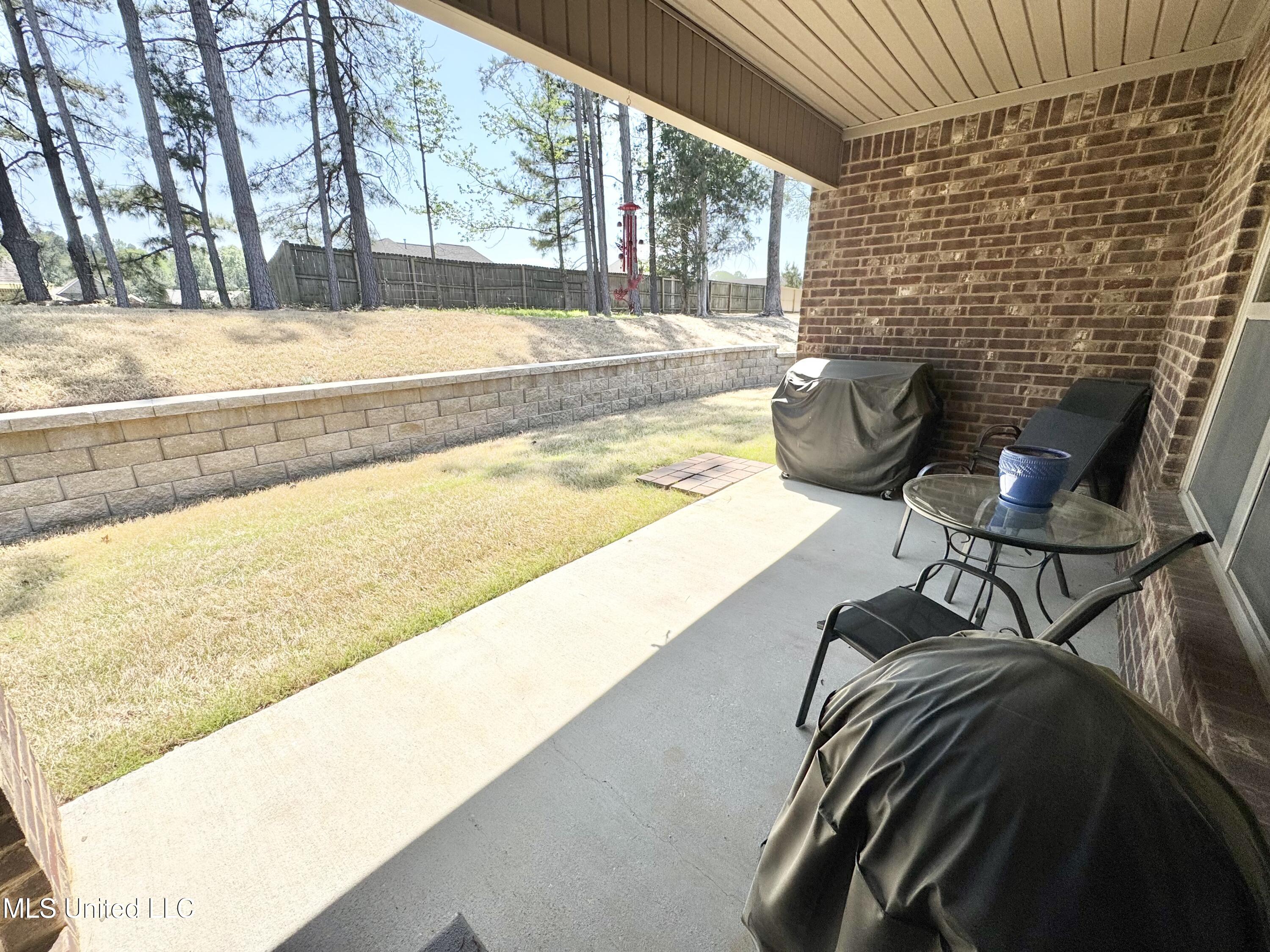 2347 Hyacinth Lane Hernando, MS 38632 - Photo 21 of 29 IMG_9494