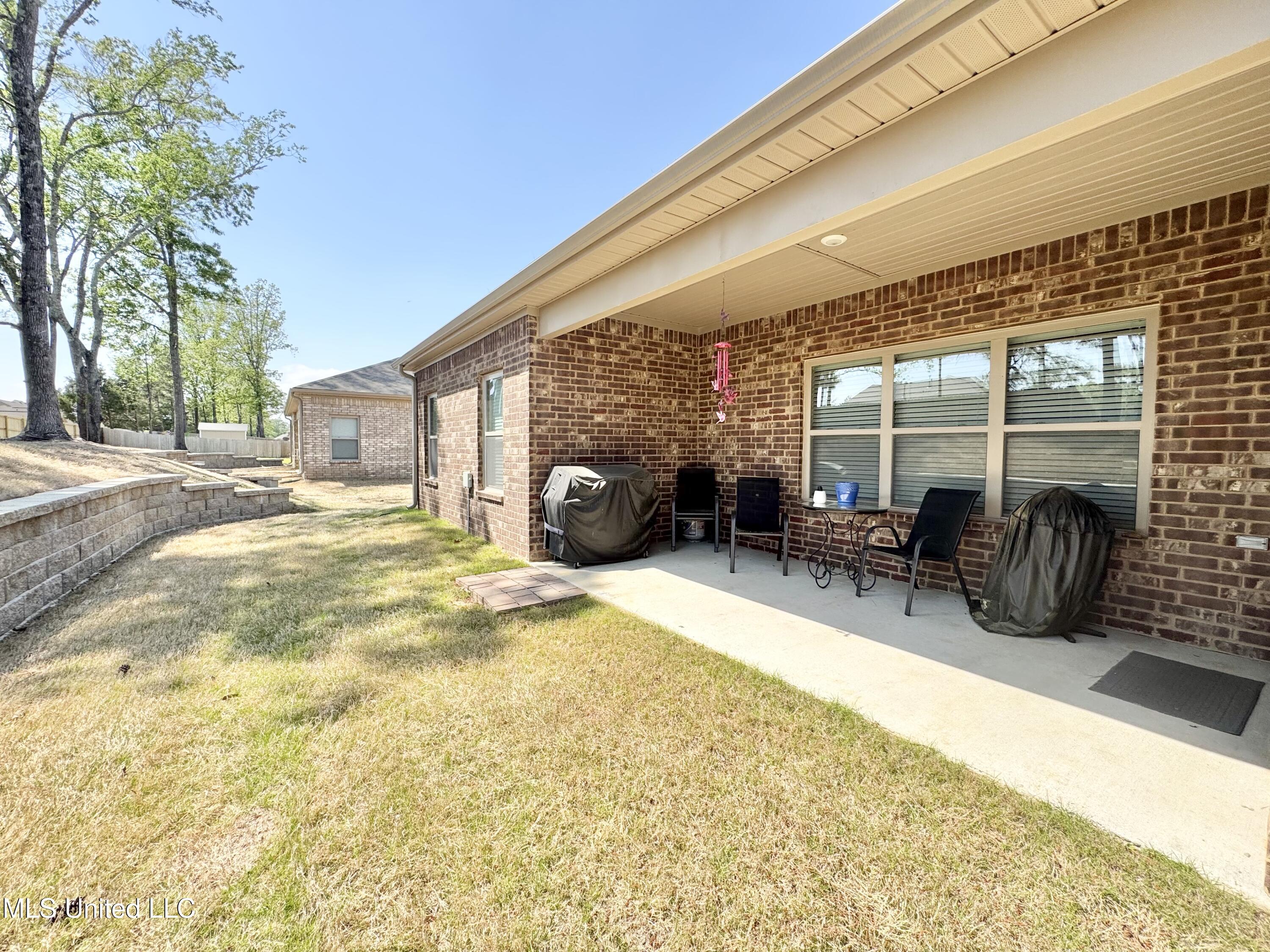 2347 Hyacinth Lane Hernando, MS 38632 - Photo 25 of 29 IMG_9499