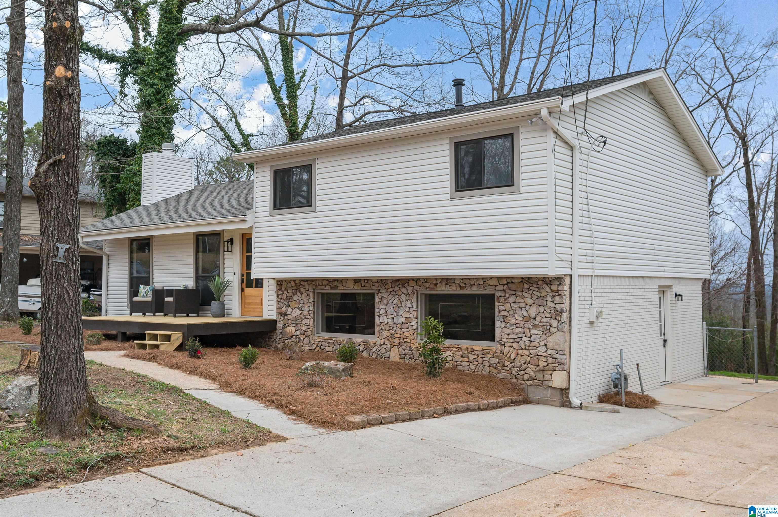 3945 Rock Ridge Road Birmingham, AL 35210 - Photo 3 of 43