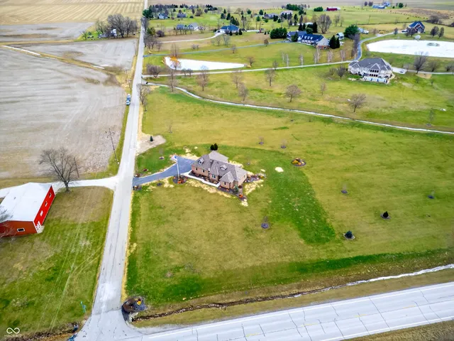 $699,000 | 2937 West 100 South, Franklin, IN 46131