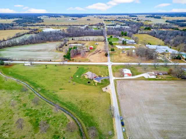 $699,000 | 2937 West 100 South, Franklin, IN 46131