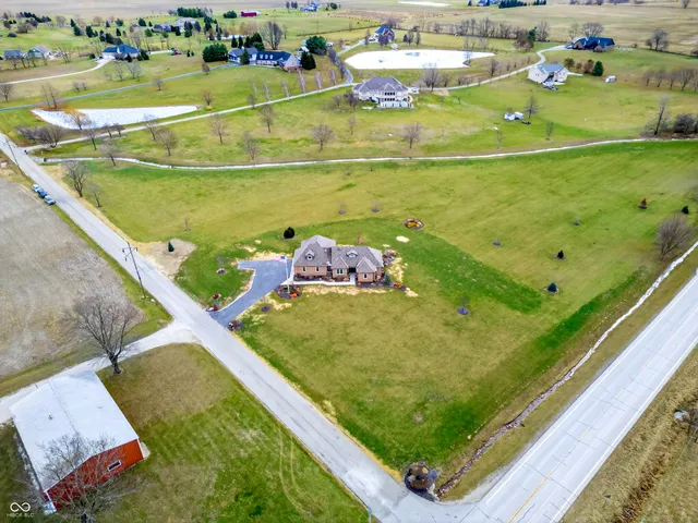 $699,000 | 2937 West 100 South, Franklin, IN 46131