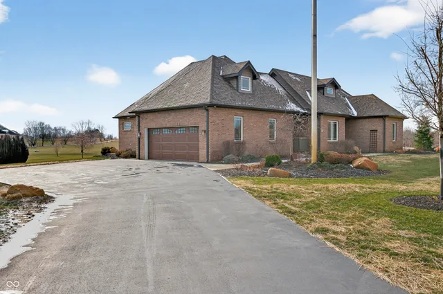 $699,000 | 2937 West 100 South, Franklin, IN 46131