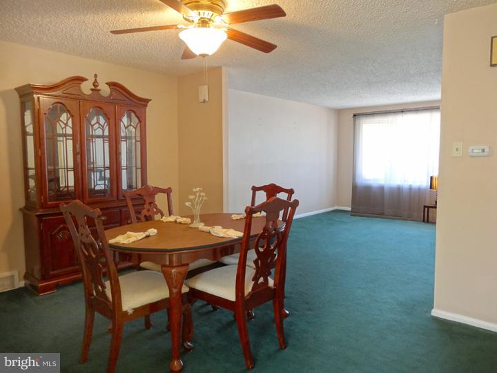 11859 Brandon Road Philadelphia, PA 19154 - Photo 14 of 23 Gallery Image 14