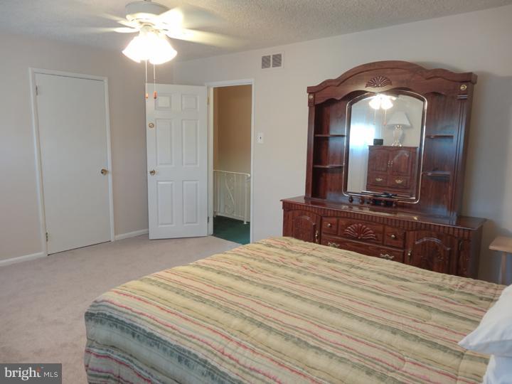 11859 Brandon Road Philadelphia, PA 19154 - Photo 16 of 23 Gallery Image 16
