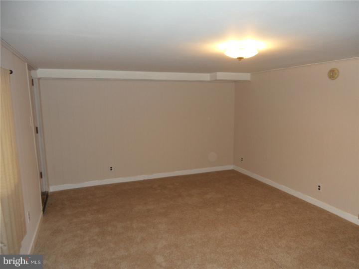 11859 Brandon Road Philadelphia, PA 19154 - Photo 7 of 23 Basement - Finished
