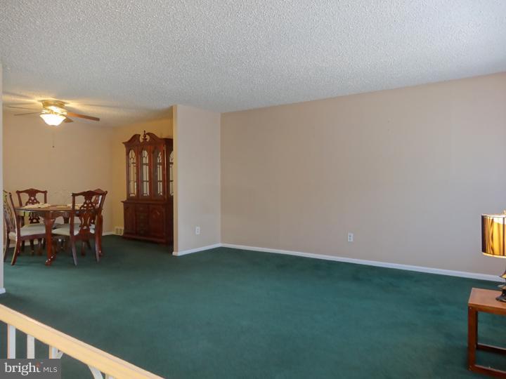11859 Brandon Road Philadelphia, PA 19154 - Photo 10 of 23 Gallery Image 10
