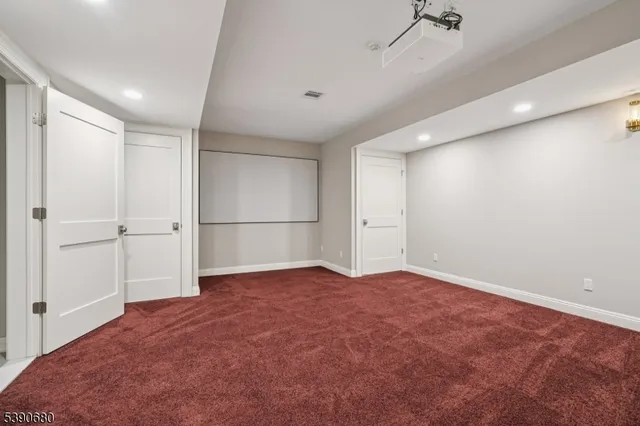 $4,888,000 | 368 Hartshorn Drive, Short Hills, NJ 07078