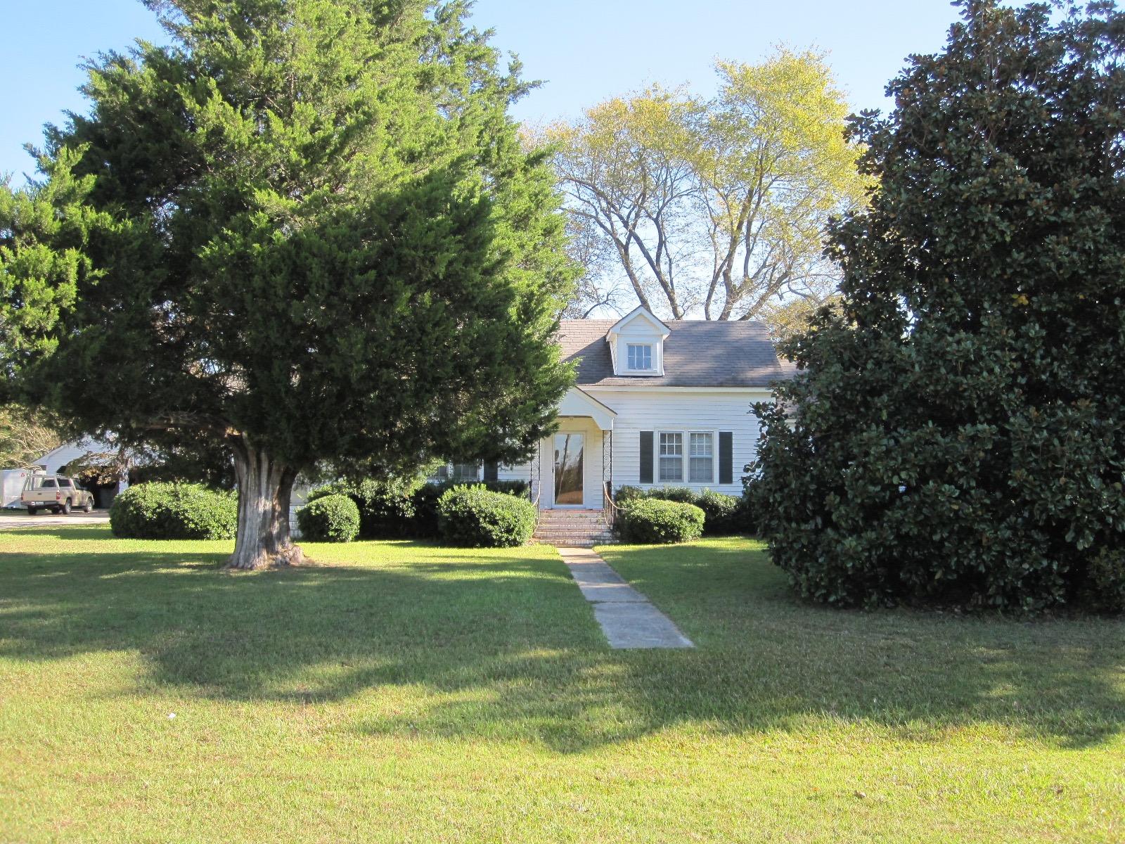 3868 Black River Road Gable, SC 29051 - Photo 2 of 22 IMG_8970