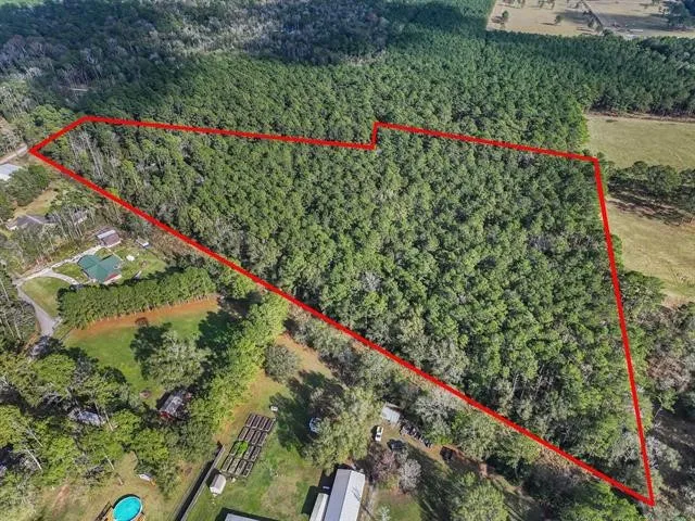 a view of a multi story building