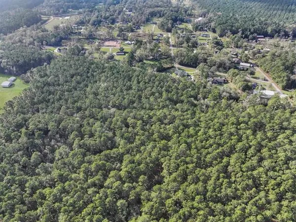 $199,900 | 1284 Bobcat Circle, Orange, TX 77632