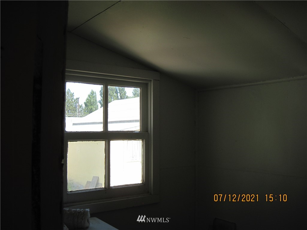 9815 Harris Road Northeast Moses Lake, WA 98837 - Photo 17 of 18 Gallery Image 17