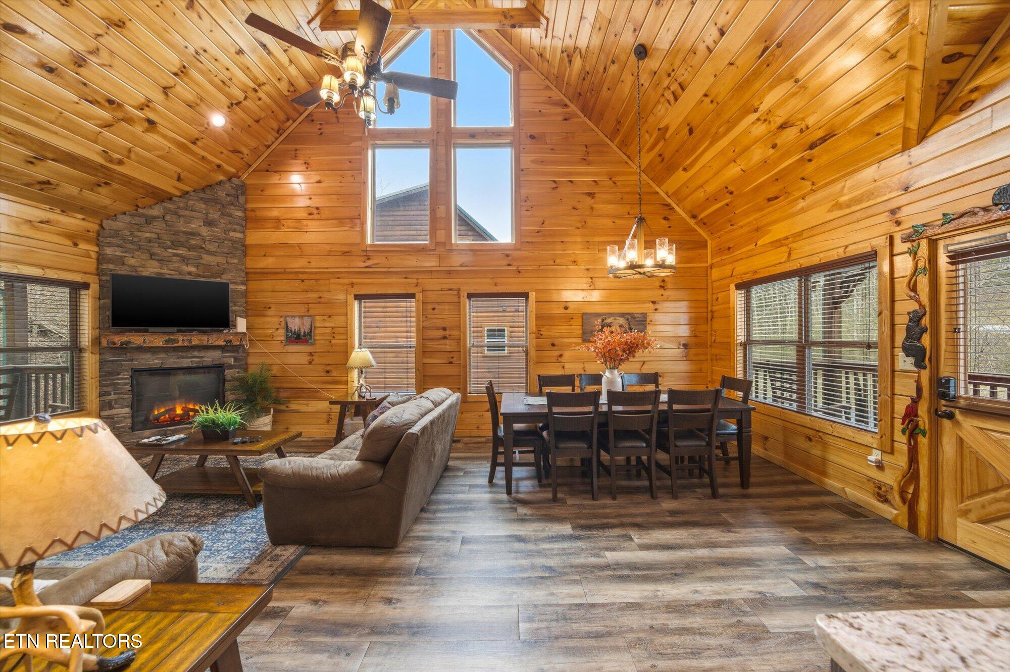 551 Blackberry Ridge Way Pigeon Forge, TN 37863 - Photo 12 of 60 551 Blackberry Ridge Way