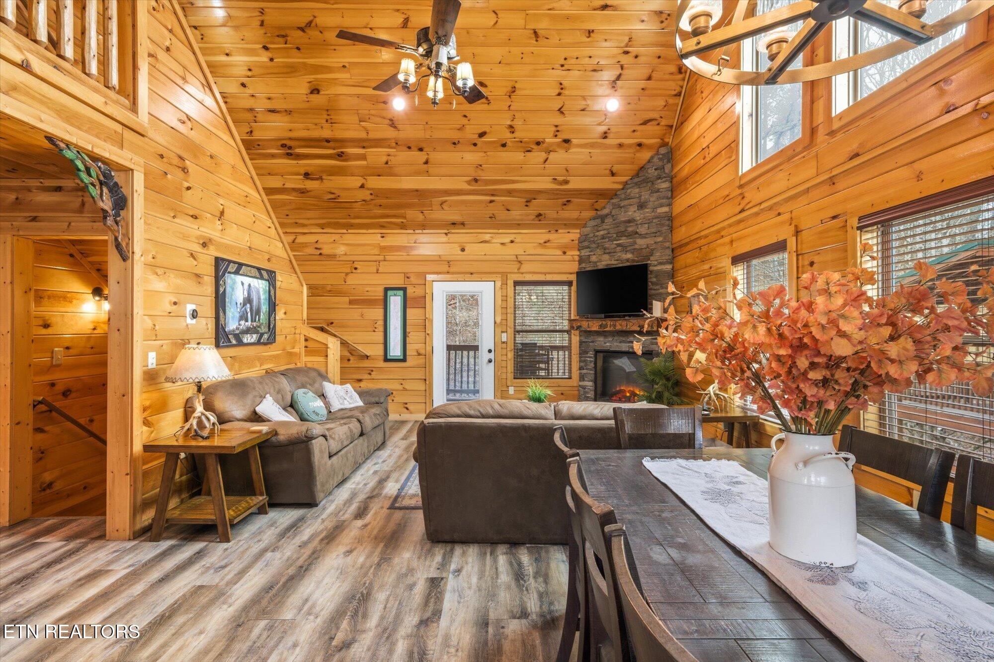 551 Blackberry Ridge Way Pigeon Forge, TN 37863 - Photo 14 of 60 551 Blackberry Ridge Way