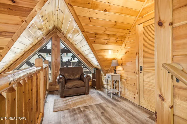 $925,000 | 551 Blackberry Ridge Way, Pigeon Forge, TN 37863