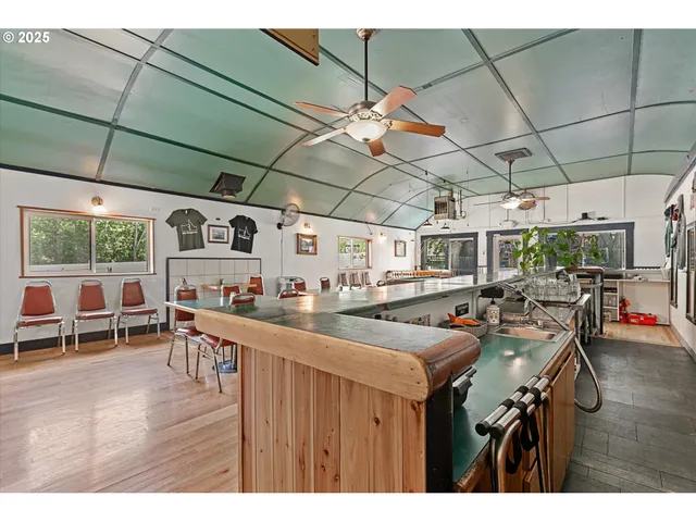 $550,000 | 53943 Highway 86, Halfway, OR 97834