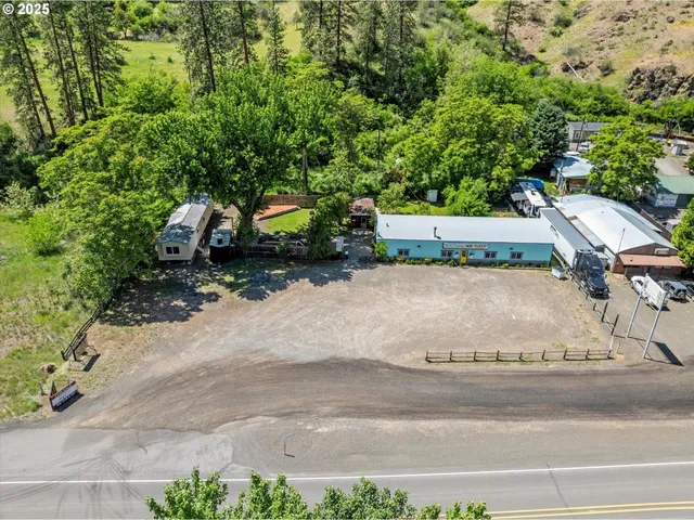 $550,000 | 53943 Highway 86, Halfway, OR 97834