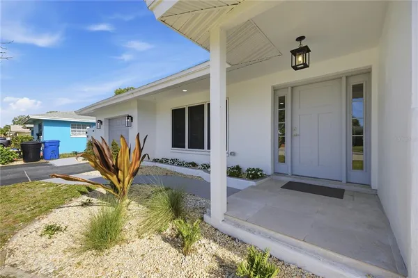 $3,900 | 1301 62nd Terrace South, St. Petersburg, FL 33705