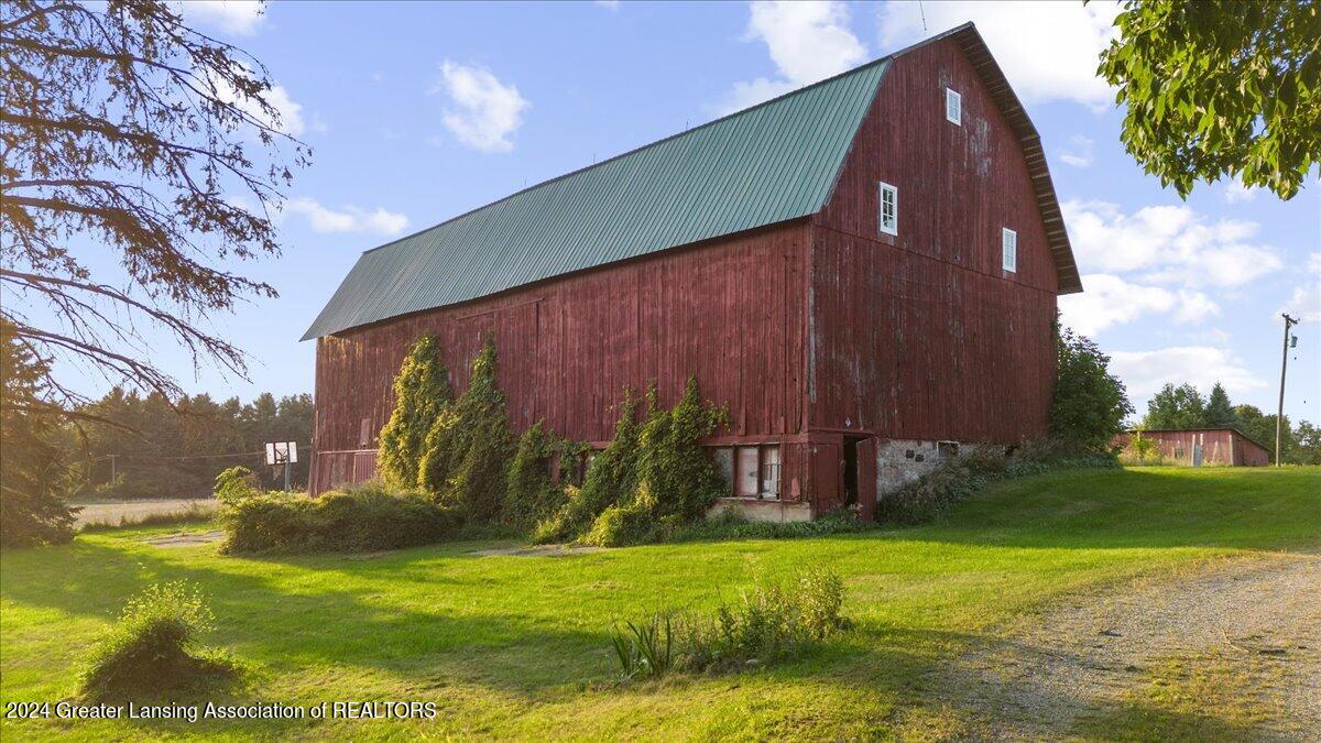7336 West Maple Rapids Road St. Johns, MI 48879 - Photo 8 of 14 05-Media Jett - 04