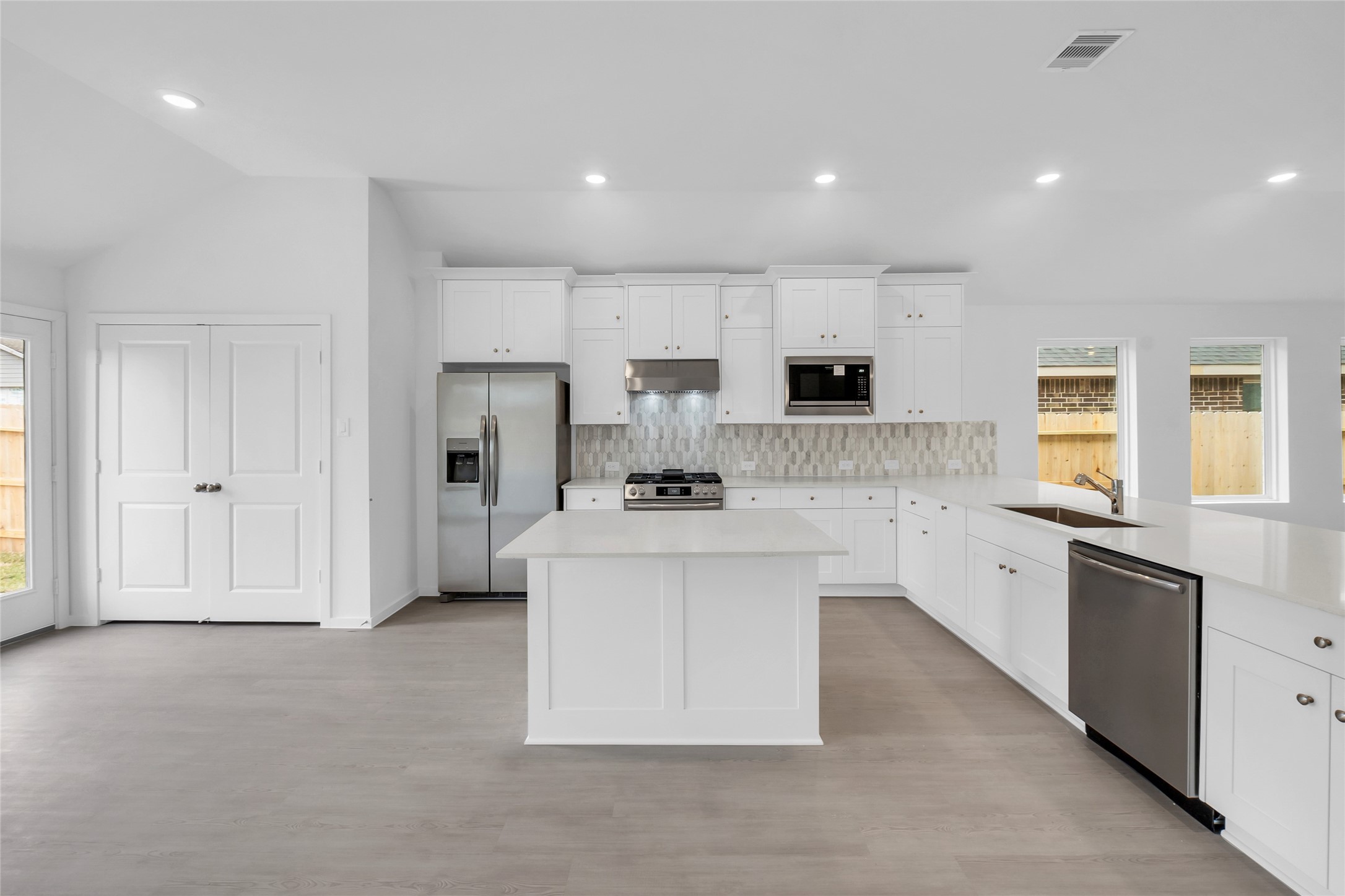 28939 Rustic Robin Lane Hockley, TX 77447 - Photo 3 of 21 Representative photos, not actual home.