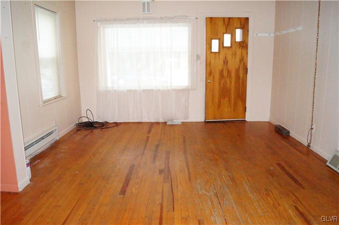 231 2nd Street Slatington, PA 18080 - Photo 4 of 12 Gallery Image 4
