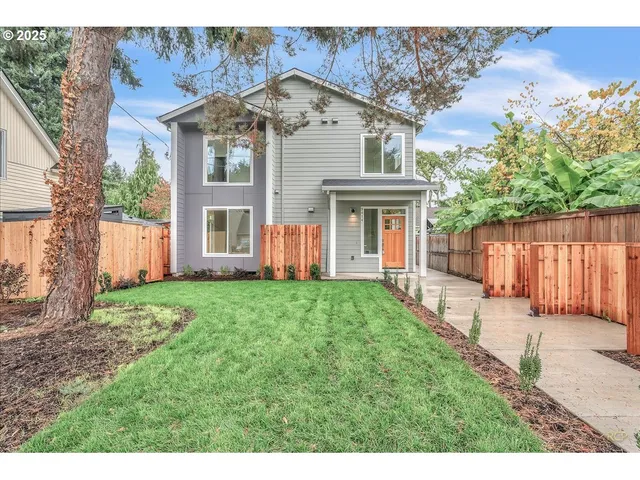 $299,900 | 9418 North Bristol Avenue, Portland, OR 97203