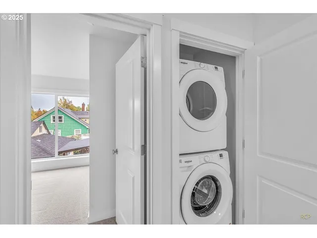 $299,900 | 9418 North Bristol Avenue, Portland, OR 97203